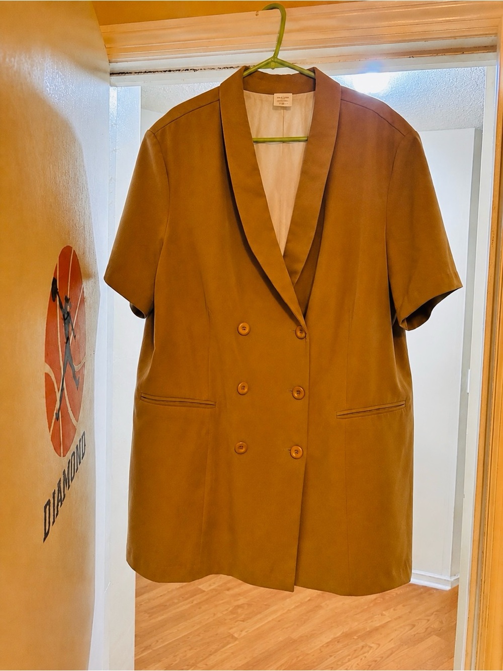 T.J.Maxx Double-Breasted Tailored Shorts Blazer - Tan - Picture 3 of 3
